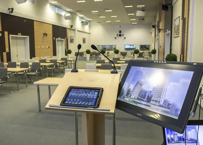 Ξενοδοχείο Victoria Olimp & Business Centre 4*