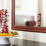 Victoria Olimp & Business Centre Hotel 4*
