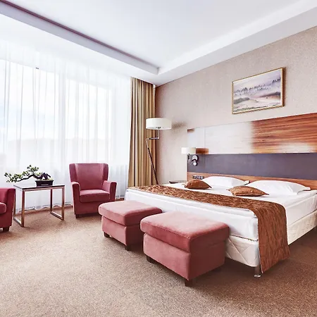 Hotel Victoria Olimp & Business Centre 4*