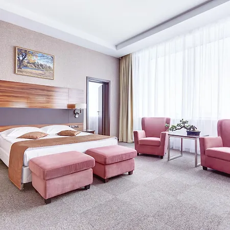Hotel Victoria Olimp & Business Centre 4*