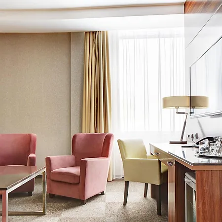 Hotel Victoria Olimp & Business Centre 4*