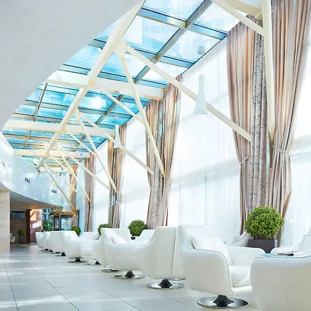 Victoria Olimp & Business Centre 4*