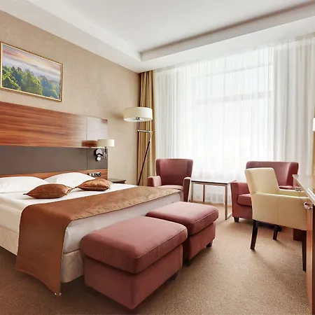 Victoria Olimp & Business Centre Готель