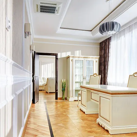 Victoria Olimp & Business Centre 4* Mińsk