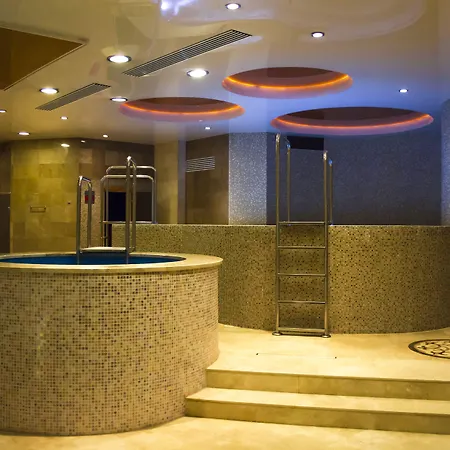 Victoria Olimp & Business Centre 4*
