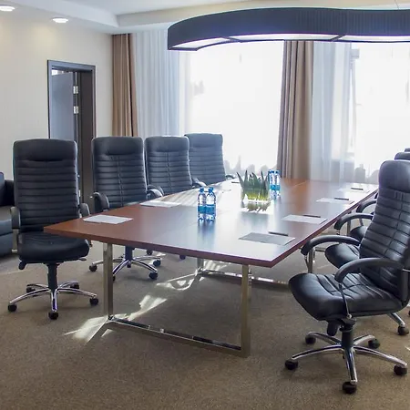 Victoria Olimp & Business Centre 4*