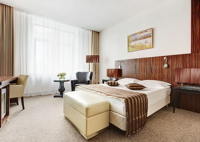 Victoria Olimp & Business Centre Готель Мінськ